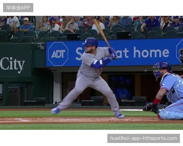 棒球MLB季后赛再现满贯炮奇景